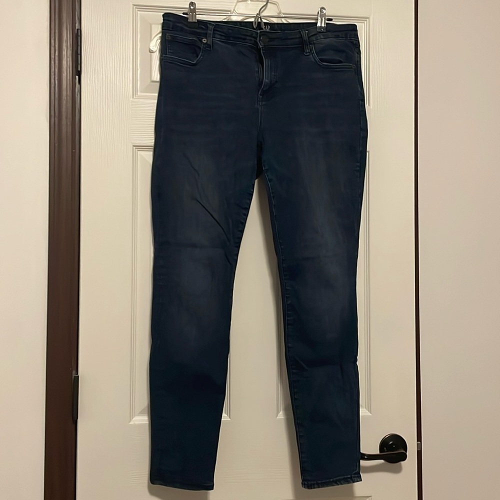 GAP Jeans Denim Legging 33 Regular Like New
